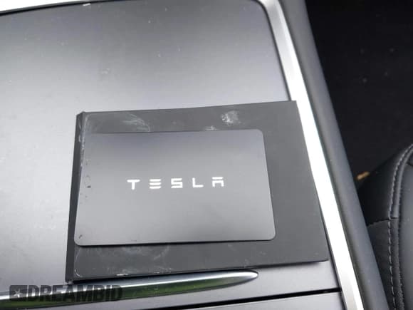 ✅ 2021 Tesla Model 3 Standard Range Plus • VIN: 5YJ3E1EA5MF086418 • Lot: 41252902. Wystawiony na IAAI z przebiegiem 7 858 mil. Bezpłatny archiwum sprzedaży aukcyjnych z USA i szczegółowy raport historii pojazdu na DreamBid. Zdjęcie 11.