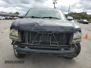 ✅ 2008 Chevrolet Suburban LTZ • VIN: 3GNFC16058G207836 • Lot: 71247964. Wystawiony na Copart z przebiegiem 293 553 mil. Bezpłatny archiwum sprzedaży aukcyjnych z USA i szczegółowy raport historii pojazdu na DreamBid. Zdjęcie 5.