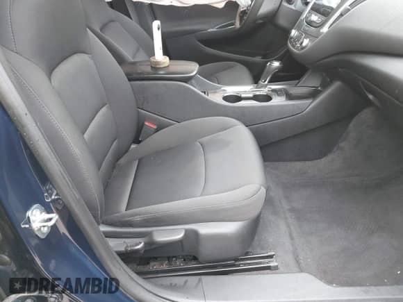 2020 Chevrolet Malibu LT with VIN 1G1ZD5ST2LF013004, listed as a IAAI auction lot 42984101 with 111,911 mi miles and . Bid and sale history available at DreamBid. Image 5.