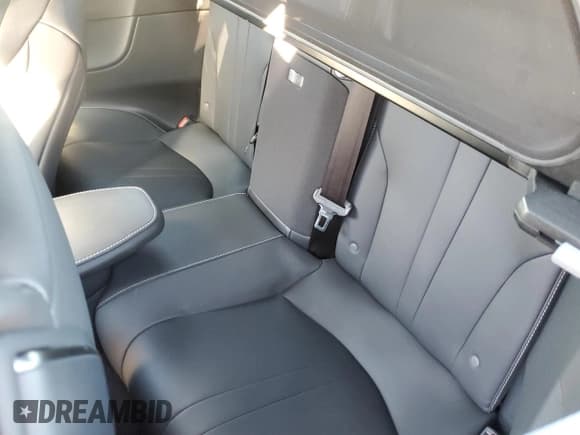 ✅ 2022 Lexus LC 500h • VIN: JTHMPAAY8NA104629 • Lot: 42812374. Wystawiony na Copart z przebiegiem 8 852 mil. Bezpłatny archiwum sprzedaży aukcyjnych z USA i szczegółowy raport historii pojazdu na DreamBid. Zdjęcie 10.