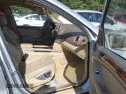 ✅ 2007 Mercedes-Benz GL 450 • VIN: 4JGBF71E17A188036 • Lot: 42660874. Wystawiony na IAAI z przebiegiem 164 675 mil. Bezpłatny archiwum sprzedaży aukcyjnych z USA i szczegółowy raport historii pojazdu na DreamBid. Zdjęcie 5.