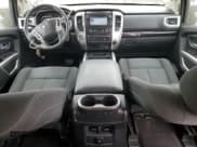 ✅ 2016 Nissan Titan SV • VIN: 1N6AA1F2XGN509474 • Лот: 71860645. Опубликован ранее на Copart с пробегом 73 288 миль. Бесплатный доступ к архиву аукционных продаж из США и подробный отчёт об истории автомобиля на DreamBid. Изображение 8.