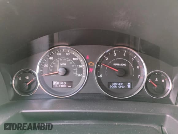 ✅ 2008 Jeep Commander Sport • VIN: 1J8HG48N48C229564 • Lot: 65034805. Wystawiony na Copart z przebiegiem 161 706 mil. Bezpłatny archiwum sprzedaży aukcyjnych z USA i szczegółowy raport historii pojazdu na DreamBid. Zdjęcie 9.