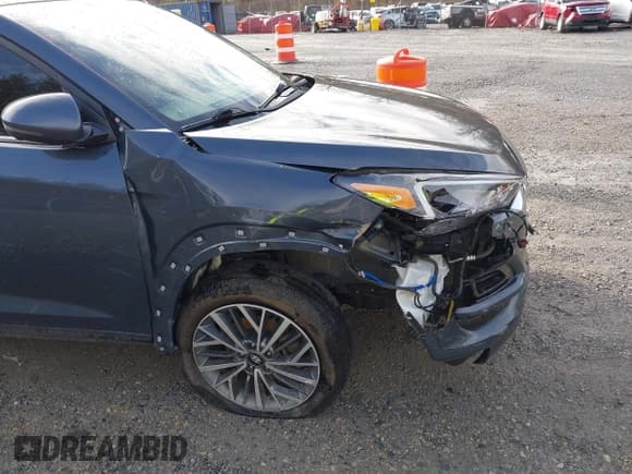 ✅ 2019 Hyundai Tucson Ultimate • VIN: KM8J3CAL6KU042315 • Lot: 41924215. Wystawiony na IAAI z przebiegiem 105 333 mil. Bezpłatny archiwum sprzedaży aukcyjnych z USA i szczegółowy raport historii pojazdu na DreamBid. Zdjęcie 6.