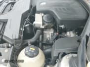 ✅ 2015 BMW 4 Series 428i • VIN: WBA3N3C56FK232443 • Lot: 39235619. Wystawiony na IAAI z przebiegiem 134 041 mil. Bezpłatny archiwum sprzedaży aukcyjnych z USA i szczegółowy raport historii pojazdu na DreamBid. Zdjęcie 13.