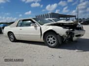 ✅ 2002 Cadillac Eldorado • VIN: 1G6EC12982B106768 • Лот: 44581685. Опубликован ранее на Copart с пробегом Не указан. Бесплатный доступ к архиву аукционных продаж из США и подробный отчёт об истории автомобиля на DreamBid. Изображение 4.