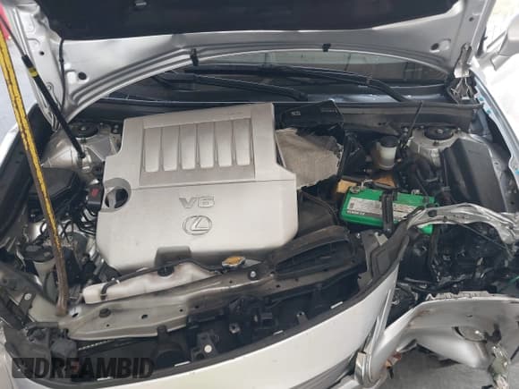 ✅ 2015 Lexus ES 330 • VIN: JTHBK1GG2F2209229 • Lot: 43398205. Wystawiony na IAAI z przebiegiem 47 040 mil. Bezpłatny archiwum sprzedaży aukcyjnych z USA i szczegółowy raport historii pojazdu na DreamBid. Zdjęcie 10.