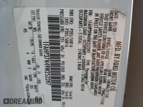 ✅ 2009 Ford Focus SEL • VIN: 1FAHP37N49W252397 • Lot: 66361365. Wystawiony na Copart z przebiegiem 265 362 mil. Bezpłatny archiwum sprzedaży aukcyjnych z USA i szczegółowy raport historii pojazdu na DreamBid. Zdjęcie 13.