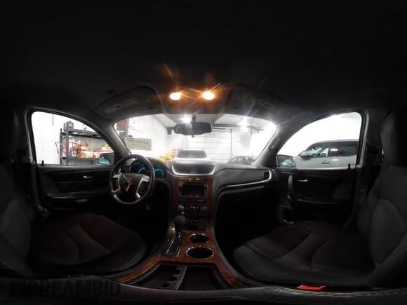 ✅ 2014 Chevrolet Traverse LT • VIN: 1GNKRGKD6EJ244008 • Lot: 43509737. Wystawiony na IAAI z przebiegiem 101 140 mil. Bezpłatny archiwum sprzedaży aukcyjnych z USA i szczegółowy raport historii pojazdu na DreamBid. Zdjęcie 20.