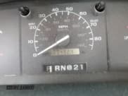 ✅ 1994 Ford F-150 • VIN: 1FTEF14N4RLB50916 • Лот: 51851865. Опубликован ранее на Copart с пробегом 209 492 миль. Бесплатный доступ к архиву аукционных продаж из США и подробный отчёт об истории автомобиля на DreamBid. Изображение 9.