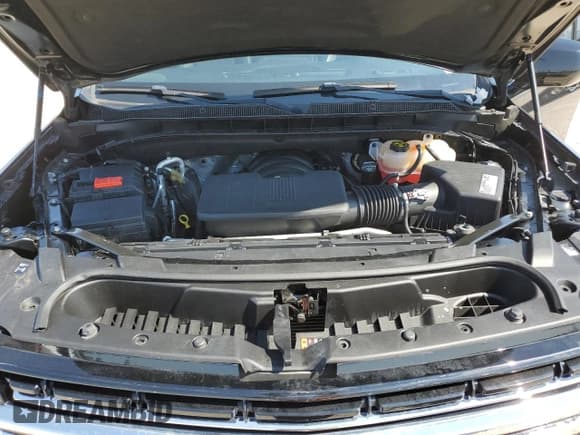 ✅ 2021 Chevrolet Suburban LT • VIN: 1GNSCCKD3MR369171 • Lot: 75690164. Wystawiony na Copart z przebiegiem 74 194 mil. Bezpłatny archiwum sprzedaży aukcyjnych z USA i szczegółowy raport historii pojazdu na DreamBid. Zdjęcie 12.