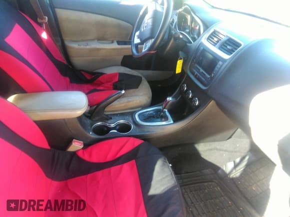 ✅ 2014 Dodge Avenger SXT • VIN: 1C3CDZCB5EN188211 • Lot: 41364149. Wystawiony na IAAI z przebiegiem 192 882 mil. Bezpłatny archiwum sprzedaży aukcyjnych z USA i szczegółowy raport historii pojazdu na DreamBid. Zdjęcie 5.