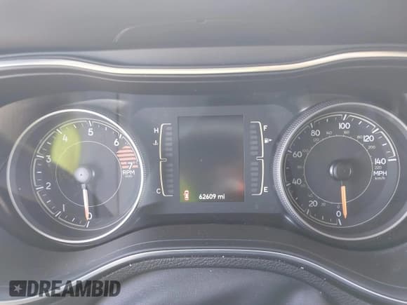 ✅ 2021 Jeep Cherokee Latitude • VIN: 1C4PJMCB2MD172223 • Лот: 43389402. Опубликован ранее на IAAI с пробегом 62 609 миль. Бесплатный доступ к архиву аукционных продаж из США и подробный отчёт об истории автомобиля на DreamBid. Изображение 7.