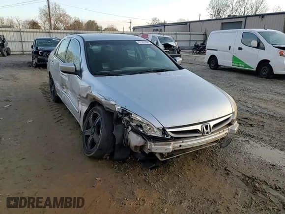 ✅ 2006 Honda Accord LX SE • VIN: 1HGCM55346A083941 • Lot: 60629975. Wystawiony na Copart z przebiegiem 346 238 mil. Bezpłatny archiwum sprzedaży aukcyjnych z USA i szczegółowy raport historii pojazdu na DreamBid. Zdjęcie 10.