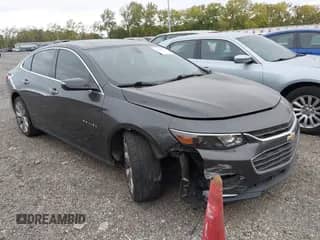 2017 Chevrolet Malibu Premier z VIN 1G1ZH5SX1HF111682, wystawiony jako IAAI lot #43388151 z przebiegiem 146 612 mil mil oraz . Historia ofert i sprzedaży dostępna na DreamBid. Obrazek 1.