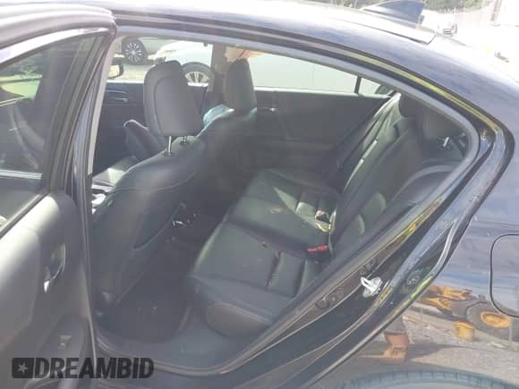 2017 Honda Accord EX-L z VIN JHMCR6F58HC002631, wystawiony jako IAAI lot #43289224 z przebiegiem 96 170 mil mil oraz . Historia ofert i sprzedaży dostępna na DreamBid. Obrazek 8.