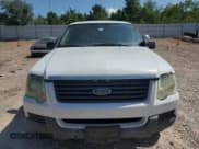 ✅ 2006 Ford Explorer XLS • VIN: 1FMEU72E86UB03546 • Lot: 65087125. Wystawiony na Copart z przebiegiem 177 895 mil. Bezpłatny archiwum sprzedaży aukcyjnych z USA i szczegółowy raport historii pojazdu na DreamBid. Zdjęcie 5.