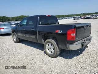 2011 Chevrolet Silverado 1500 LT z VIN 3GCPKSE30BG309716, wystawiony jako Copart lot #69279985 z przebiegiem 236 053 mil mil oraz Szkoda całkowita • Salvage title. Historia ofert i sprzedaży dostępna na DreamBid. Obrazek 2.