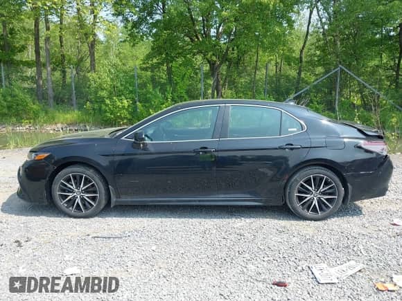 2023 Toyota Camry SE z VIN 4T1G11BKXPU101092, wystawiony jako IAAI lot #42396141 z przebiegiem 22 174 mil mil oraz . Historia ofert i sprzedaży dostępna na DreamBid. Obrazek 14.