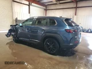 ✅ 2025 Mazda CX-50 S Premium • VIN: 7MMVABDM4SN385807 • Lot: 93326985. Wystawiony na Copart z przebiegiem 6 069 mil. Bezpłatny archiwum sprzedaży aukcyjnych z USA i szczegółowy raport historii pojazdu na DreamBid. Zdjęcie 2.