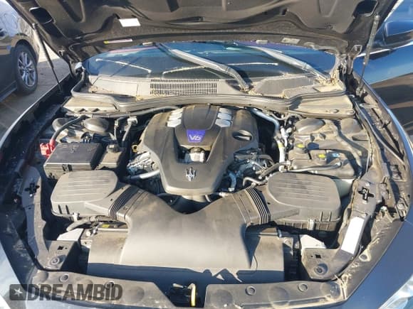 ✅ 2017 Maserati Ghibli S Q4 • VIN: ZAM57RTL0H1235799 • Lot: 42780011. Wystawiony na IAAI z przebiegiem 68 628 mil. Bezpłatny archiwum sprzedaży aukcyjnych z USA i szczegółowy raport historii pojazdu na DreamBid. Zdjęcie 10.