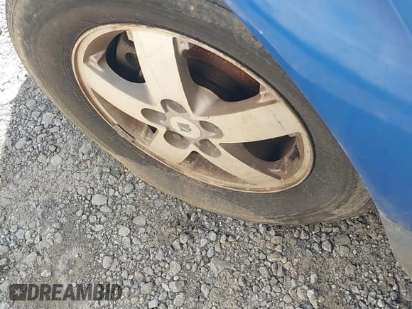 ✅ 2006 Saturn VUE • VIN: 5GZCZ33D16S888076 • Lot: 41715416. Wystawiony na IAAI z przebiegiem 103 807 mil. Bezpłatny archiwum sprzedaży aukcyjnych z USA i szczegółowy raport historii pojazdu na DreamBid. Zdjęcie 12.