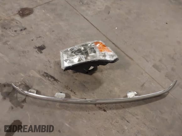 ✅ 2010 Dodge 1500 Sport • VIN: 1D7RV1CT9AS206773 • Lot: 42261722. Wystawiony na IAAI z przebiegiem 266 310 mil. Bezpłatny archiwum sprzedaży aukcyjnych z USA i szczegółowy raport historii pojazdu na DreamBid. Zdjęcie 12.