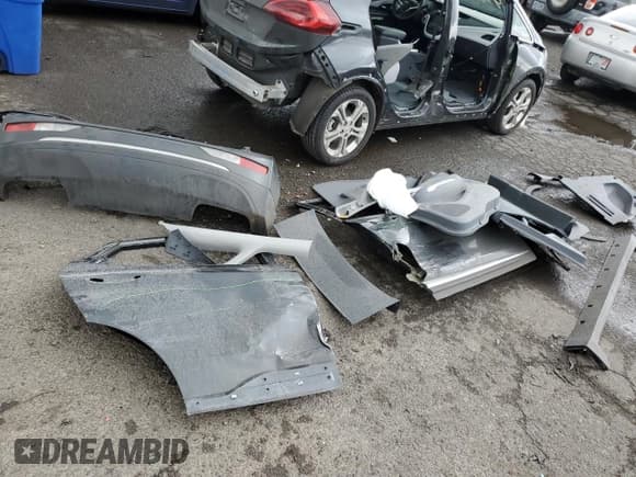 ✅ 2020 Chevrolet Bolt EV LT • VIN: 1G1FW6S0XL4149224 • Lot: 51976175. Wystawiony na Copart z przebiegiem 41 233 mil. Bezpłatny archiwum sprzedaży aukcyjnych z USA i szczegółowy raport historii pojazdu na DreamBid. Zdjęcie 12.