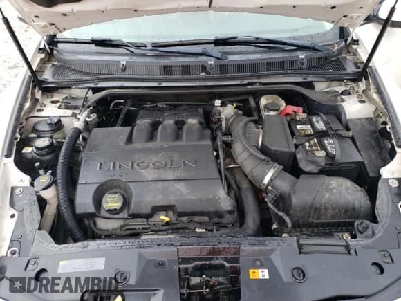✅ 2011 Lincoln MKS • VIN: 1LNHL9ER5BG602050 • Lot: 66167015. Wystawiony na Copart z przebiegiem 147 507 mil. Bezpłatny archiwum sprzedaży aukcyjnych z USA i szczegółowy raport historii pojazdu na DreamBid. Zdjęcie 11.