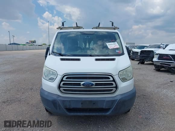 ✅ 2015 Ford Transit Cargo • VIN: 1FTNR1ZM3FKA77885 • Lot: 42951583. Wystawiony na IAAI z przebiegiem 212 528 mil. Bezpłatny archiwum sprzedaży aukcyjnych z USA i szczegółowy raport historii pojazdu na DreamBid. Zdjęcie 12.