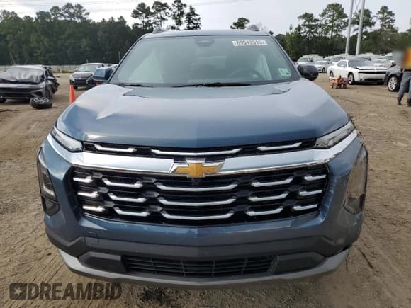 ✅ 2025 Chevrolet Equinox FWD LT • VIN: 3GNAXHEG4SL326031 • Lot: 69513315. Wystawiony na Copart z przebiegiem 3 670 mil. Bezpłatny archiwum sprzedaży aukcyjnych z USA i szczegółowy raport historii pojazdu na DreamBid. Zdjęcie 5.
