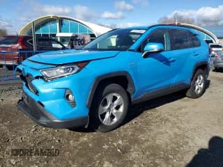 ✅ 2020 Toyota RAV4 Hybrid XLE • VIN: JTMR6RFV0LJ002181 • Lot: 92701505. Wystawiony na Copart z przebiegiem 59 565 mil. Bezpłatny archiwum sprzedaży aukcyjnych z USA i szczegółowy raport historii pojazdu na DreamBid. Zdjęcie 1.