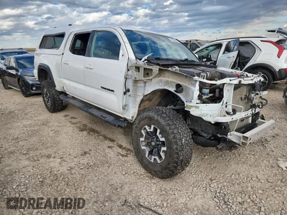 ✅ 2019 Toyota Tacoma SR5 • VIN: 3TMDZ5BN7KM078093 • Lot: 81980285. Listed on Copart with 53,655 mi. Free auction sales archive from the USA and detailed vehicle history report at DreamBid. Image 4.