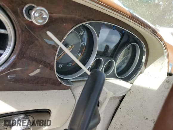 ✅ 2013 Bentley Continental GT • VIN: SCBGR3ZA5DC080940 • Lot: 79669524. Listed on Copart with Not provided. Free auction sales archive from the USA and detailed vehicle history report at DreamBid. Image 9.