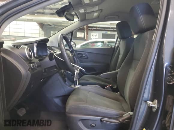 2016 Chevrolet Trax LS with VIN 3GNCJKSB2GL130984, listed as a Copart auction lot 91499855 with 104,990 mi miles and Clean title. Bid and sale history available at DreamBid. Image 7.