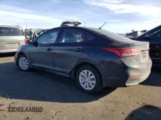 2019 Hyundai Accent SE z VIN 3KPC24A3XKE057713, wystawiony jako Copart lot #75178533 z przebiegiem 116 050 mil mil oraz . Historia ofert i sprzedaży dostępna na DreamBid. Obrazek 2.