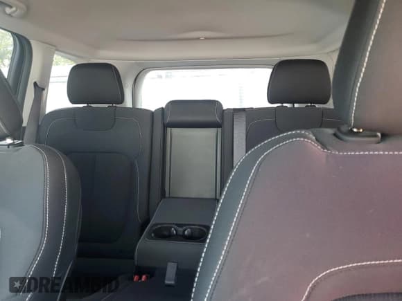 ✅ 2022 Jeep Grand Cherokee Altitude • VIN: 1C4RJHAG1N8633565 • Lot: 68761015. Listed on Copart with 44,396 mi. Free auction sales archive from the USA and detailed vehicle history report at DreamBid. Image 10.