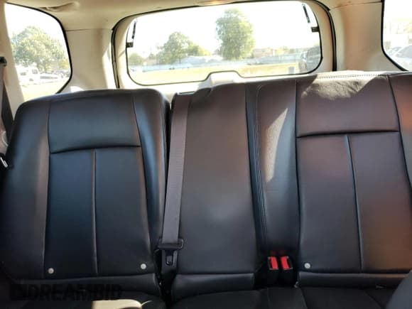 ✅ 2007 GMC Envoy SLT • VIN: 1GKDT13S472135366 • Lot: 84611465. Wystawiony na Copart z przebiegiem 100 573 mil. Bezpłatny archiwum sprzedaży aukcyjnych z USA i szczegółowy raport historii pojazdu na DreamBid. Zdjęcie 10.