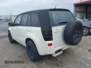 ✅ 2006 Suzuki Grand Vitara • VIN: JS3TE941064100737 • Lot: 41598940. Wystawiony na IAAI z przebiegiem Nie podano. Bezpłatny archiwum sprzedaży aukcyjnych z USA i szczegółowy raport historii pojazdu na DreamBid. Zdjęcie 3.