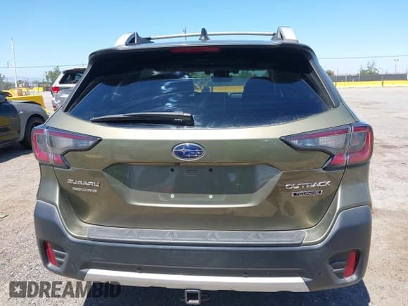 ✅ 2020 Subaru Outback Touring • VIN: 4S4BTAPC7L3241817 • Lot: 42336018. Listed on IAAI with 40,058 mi. Free auction sales archive from the USA and detailed vehicle history report at DreamBid. Image 16.