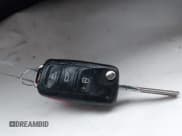 ✅ 2015 Volkswagen Passat Limited Edition • VIN: 1VWAT7A30FC051662 • Лот: 42270036. Опубликован ранее на IAAI с пробегом 105 792 миль. Бесплатный доступ к архиву аукционных продаж из США и подробный отчёт об истории автомобиля на DreamBid. Изображение 11.