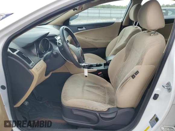 ✅ 2013 Hyundai Sonata GLS • VIN: 5NPEB4AC2DH733157 • Lot: 71794474. Listed on Copart with 190,554 mi. Free auction sales archive from the USA and detailed vehicle history report at DreamBid. Image 7.