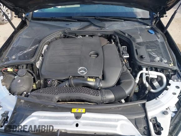 ✅ 2020 Mercedes-Benz C 300 • VIN: W1KWF8DB3LR572267 • Lot: 43414982. Listed on IAAI with 61,228 mi. Free auction sales archive from the USA and detailed vehicle history report at DreamBid. Image 10.