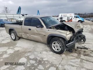 ✅ 2002 Dodge Dakota • VIN: 1B7GL12X32S710586 • Lot: 41407235. Wystawiony na Copart z przebiegiem 123 027 mil. Bezpłatny archiwum sprzedaży aukcyjnych z USA i szczegółowy raport historii pojazdu na DreamBid. Zdjęcie 4.
