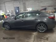✅ 2018 Mazda 3 Grand Touring • VIN: 3MZBN1W3XJM175448 • Lot: 43664120. Wystawiony na IAAI z przebiegiem 127 013 mil. Bezpłatny archiwum sprzedaży aukcyjnych z USA i szczegółowy raport historii pojazdu na DreamBid. Zdjęcie 14.
