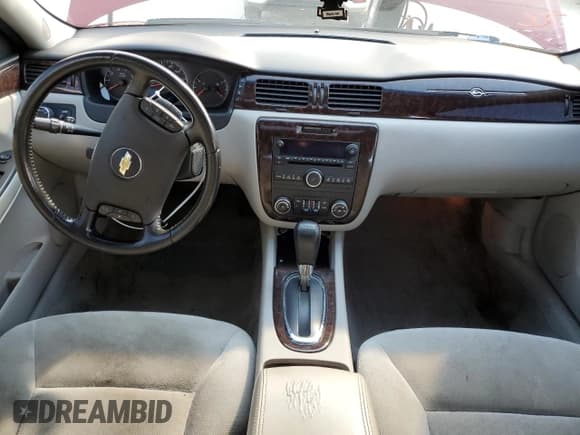 ✅ 2014 Chevrolet Impala LT • VIN: 2G1WB5E39E1178000 • Лот: 74227284. Опубликован ранее на Copart с пробегом 91 180 миль. Бесплатный доступ к архиву аукционных продаж из США и подробный отчёт об истории автомобиля на DreamBid. Изображение 8.