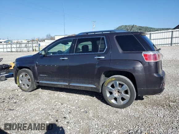 ✅ 2015 GMC Terrain Denali • VIN: 2GKFLUE35F6209315 • Лот: 50173745. Опубликован ранее на Copart с пробегом 159 243 миль. Бесплатный доступ к архиву аукционных продаж из США и подробный отчёт об истории автомобиля на DreamBid. Изображение 2.