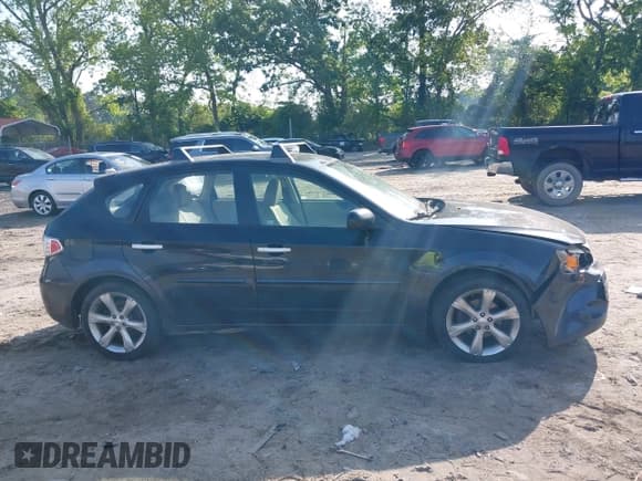 ✅ 2011 Subaru Impreza Outback Special Sports • VIN: JF1GH6D68BH829191 • Lot: 42220481. Wystawiony na IAAI z przebiegiem 178 888 mil. Bezpłatny archiwum sprzedaży aukcyjnych z USA i szczegółowy raport historii pojazdu na DreamBid. Zdjęcie 13.