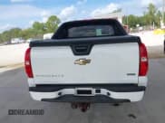 ✅ 2008 Chevrolet Avalanche 1LT • VIN: 3GNFK12358G268381 • Lot: 43829329. Listed on IAAI with 192,491 mi. Free auction sales archive from the USA and detailed vehicle history report at DreamBid. Image 17.