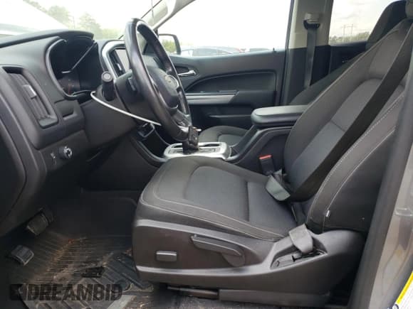 ✅ 2019 Chevrolet Colorado 2WD LT • VIN: 1GCGSCEN3K1302751 • Lot: 66956895. Listed on Copart with 48,122 mi. Free auction sales archive from the USA and detailed vehicle history report at DreamBid. Image 7.